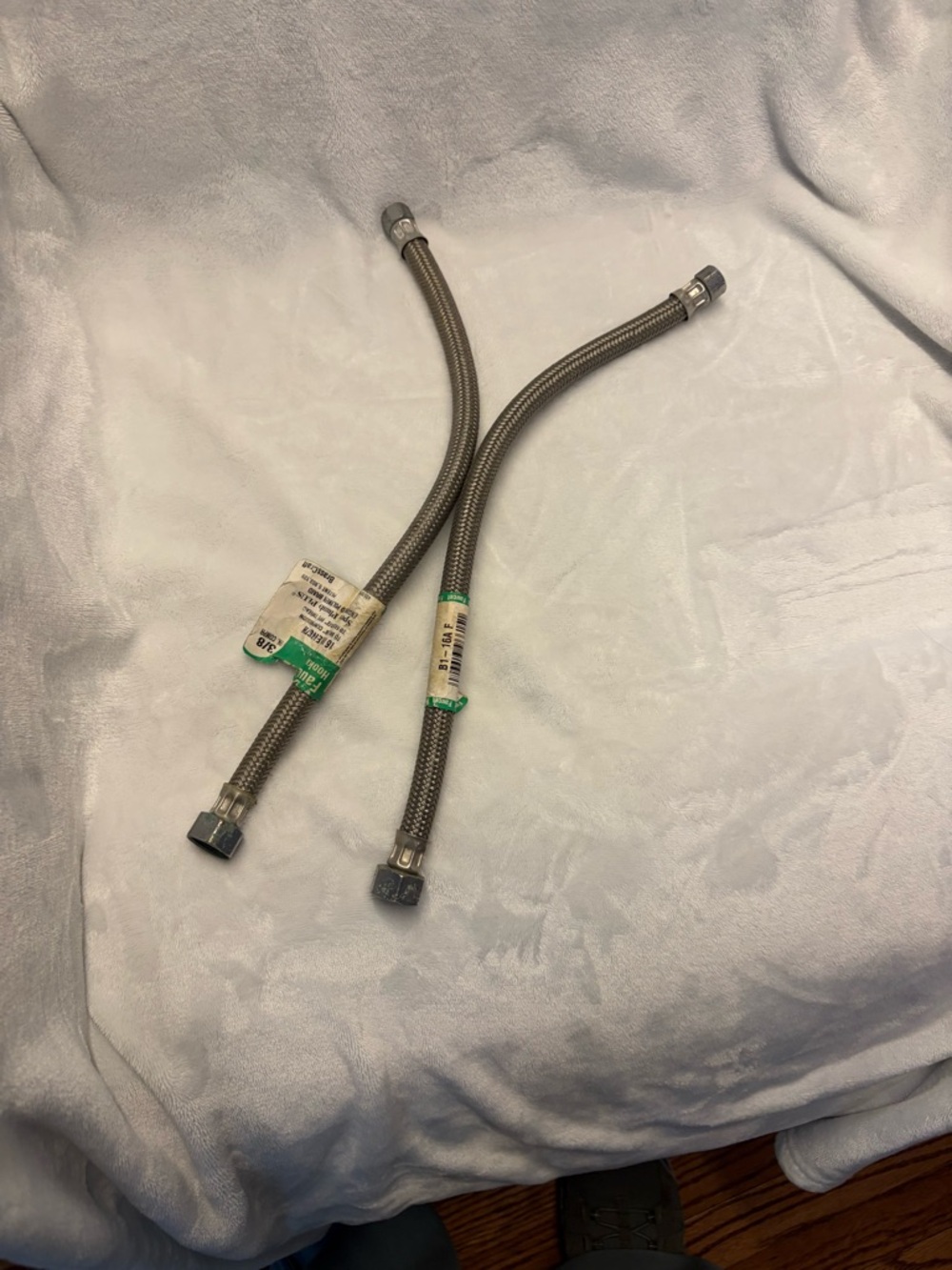 Flexible Stainless Steel Supply Lines - Silver